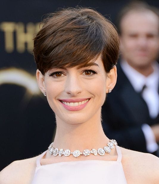 Impecable siempre, Anne Hathaway